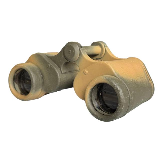 SZOVJET TÁVCSŐ 8X30 I.O.R. - WWII - FESTETT TEREPSZÍNŰ 2 SZÍNBEN - NEM MŰKÖDŐKÉPES - REPRO