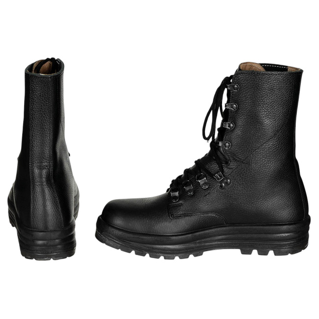 COMBAT BOOTS - M 95 - SWISS ARMY MILITARY SURPLUS - BLACK - USED, IN TOP CONDITION