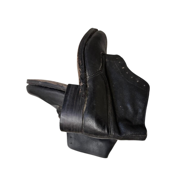 Bőr fűzős bakancs - Román Hadsereg katonai felesleg - Fekete - Jó állapotban