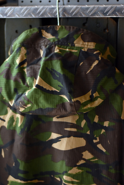 TÉLI PARKA - VÍZÁLLÓ - STEPPELT - ROMÁN KATONAI FELESLEG - HASZNÁLT