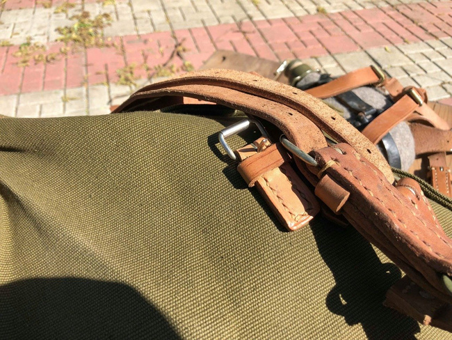 Katonai Olive román retro hátizsák - RSR román hadsereg - Zöld OD - Jó állapotban