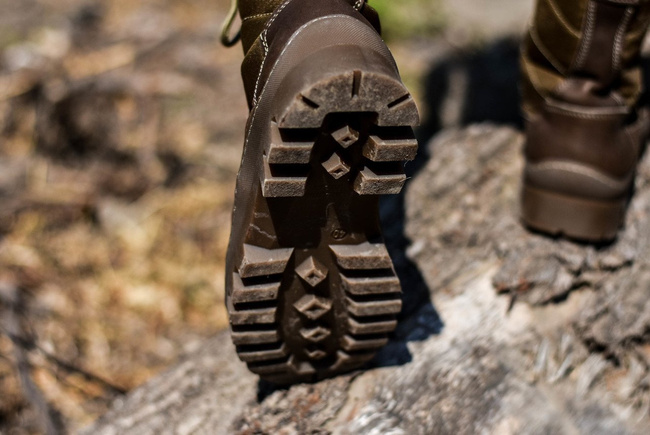 Csizmák Viking Barna - Combat