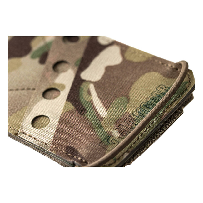 MULTIFUNKCIONÁLIS IGAZOLVÁNYTARTÓ - MULTICAM - CLAWGEAR