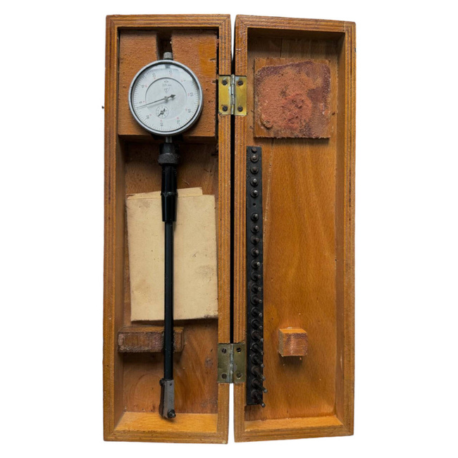 GÉP KOMPARÁTORRAL A FURAT ELLENŐRZÉSÉHEZ - FINA BUCURESTI - KATONAI FELESLEG ROMÁN HADSEREG - JÓ ÁLLAPOTBAN