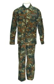 KEZESLÁBAS GERMAN GENUINE FLECKTARN CAMO FIELD SUIT