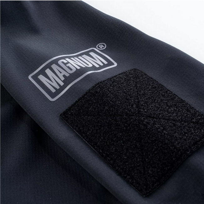FÉRFI SOFTSHELL - MAGNUM CERVUS - FEKETE