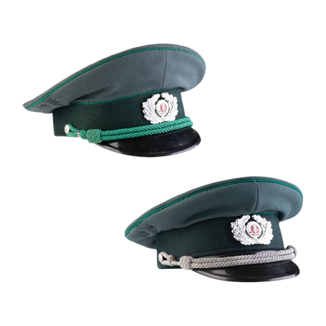 VISOR SAPKA - VOPO - KELETNÉMET HADSEREG EREDETI KATONAI FELESLEG, NVA - HASZNÁLT