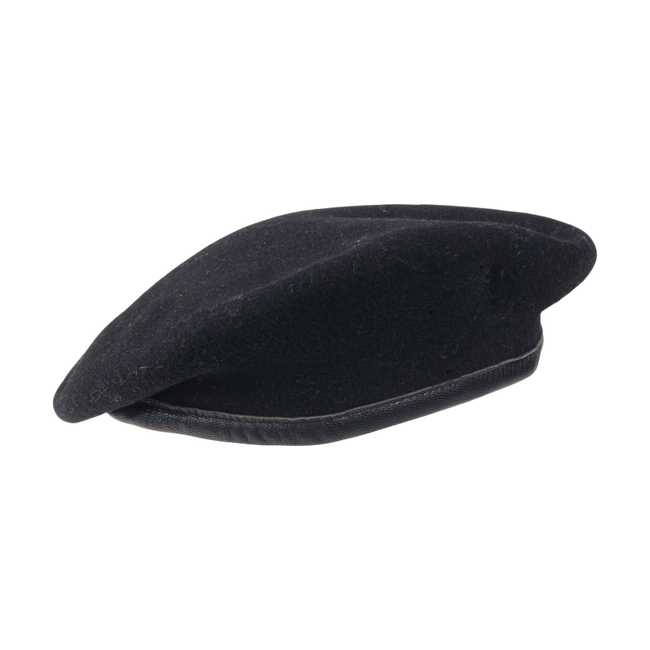 FEKETE BERET - AZ OSZTRÁK HADSEREG FELESLEGES KELLÉKEI - HASZNÁLT