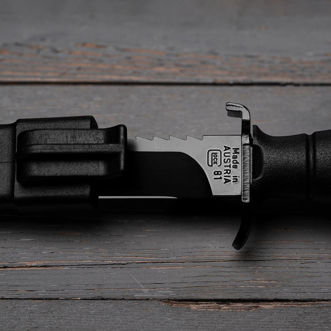 Glock FM81 military survival knife with serrated blade - Black