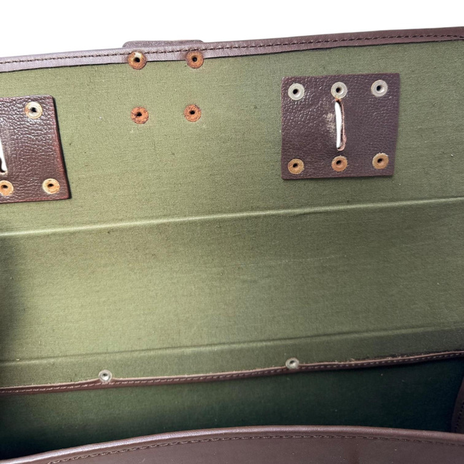 Vintage Aktatáska - Műbőr - 42 x 33 cm - Román Hadsereg Katonai Surplusz - Barna - Jó Állapotban