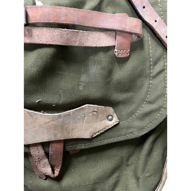Katonai Olive román retro hátizsák - RSR román hadsereg - Zöld OD - Jó állapotban