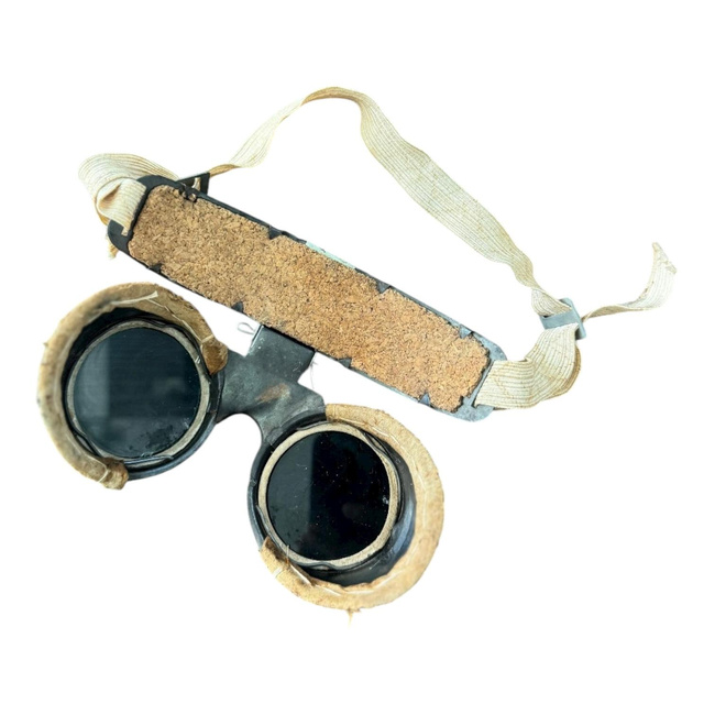 Aluminum Welding Goggles - Model G249 - Romanian Metallurgical Industry RSR - Romanian Army Military Surplus - Black - With Defects/Used