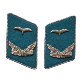 GALLÉROS TISZTI JELVÉNY - KELETNÉMET HADSEREG KATONAI FELESLEG - MINT ÚJ