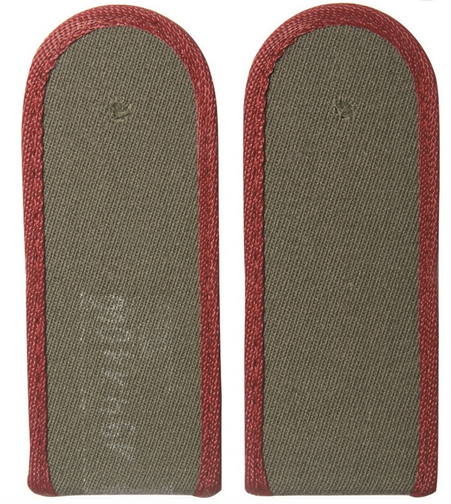 East Germ. Bordeaux Epaulets Sold.piping