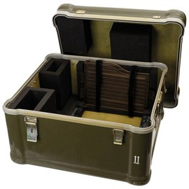 ÜVEGSZÁLAS SZÁLLÍTÓ DOBOZ - ZÖLD OD - 60x56x39 CM - LENGYEL KATONAI FELESLEG - HASZNÁLT