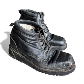 KATONAI BŐR BAKANCS - HEGYI VADÁSZOK - KATONAI TÖBBLET RÓMAI HADSEREG - FEKETE - HASZNÁLT