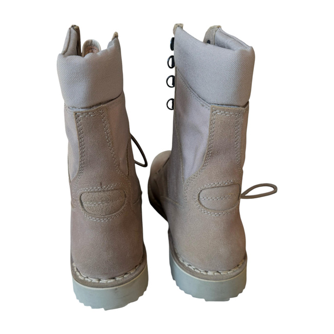 ROMANIAN MILITARY BOOTS - DESERT - LIKE NEW