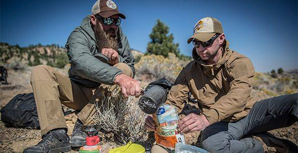 KAPUCNIS KABÁT - WOLFHOUND® - CLIMASHIELD® APEX - Helikon-Tex® - PENCOTT® WILDWOOD™