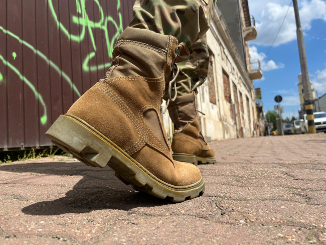 COMBAT BOOTS - USA PANAMA JUNGLE 3.0 - TRU SPEC - USA MILITARY SURPLUS - COYOTE - LIKE NEW