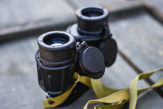 VALDADA I.O.R. 7x40 MILITARY BINOCULARS - MILITARY SURPLUS ROMANIAN ARMY - LIKE NEW