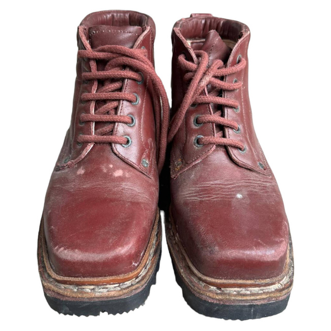 LEATHER MILITARY BOOTS - MOUNTAIN HUNTERS - MILITARY SURPLUS ROMANIAN ARMY- DARK RED - USED