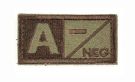 TAPASZ VÉR TÍPUSOK VELCRO (A- NEGATIVE) 5 x 2,5 CM BARNA/O.D.