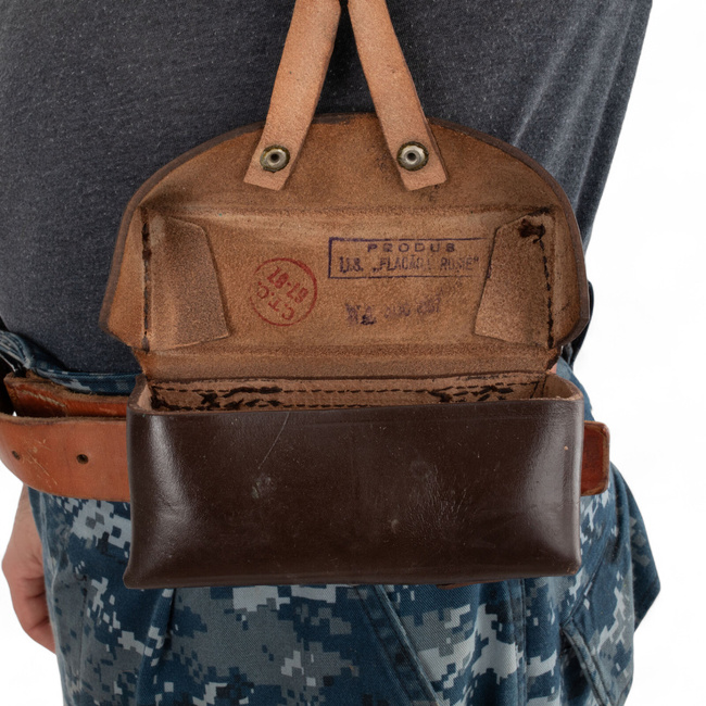 TOK MAGAZINHOZ - SKS - KATONAI FELESLEG RÓMAI HADSEREG - BŐR - BARNA - JÓ ÁLLAPOTBAN