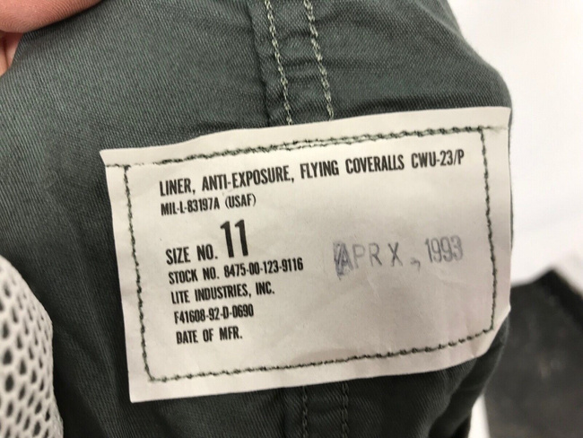Pilot Coverall CWU-23/P - US Air Force Military Surplus - Unisex - White/Sage Green - Like new