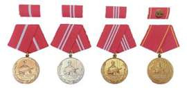 Teljes éremkészlet, NDK harci csoport - 4 db - Újszerű állapotban