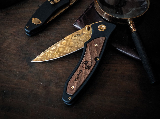 Böker Manufaktur Solingen Tirpitz-Damascus Gold pocket knife
