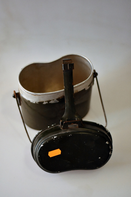 ALUMINIUM CANTEEN - GENUINE MILITARY SURPLUS ROMANIAN ARMY - USED