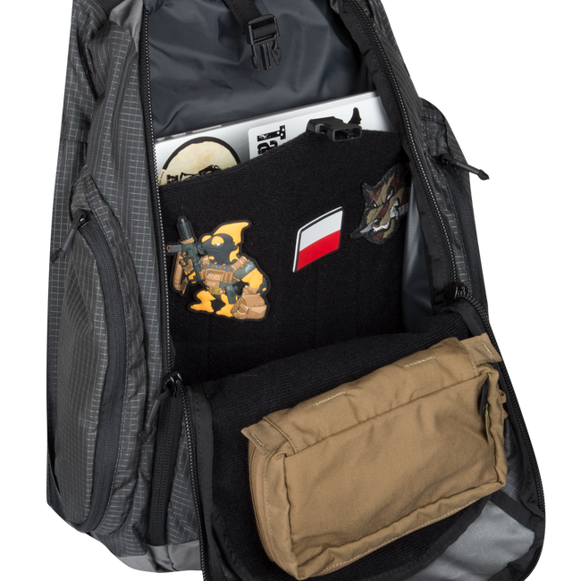 TAKTIKAI HÁTIZSÁK - DOWNTOWN® - 27 L - Helikon-Tex® - FEKETE