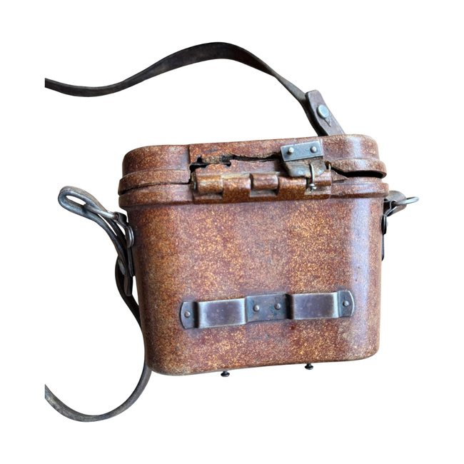 TÁVCSŐTOK - 8x30 - RITKA BAKELIT MODELL SZOVJET HADSEREG KATONAI TÖBBLET - DEFEKTÍV CAP