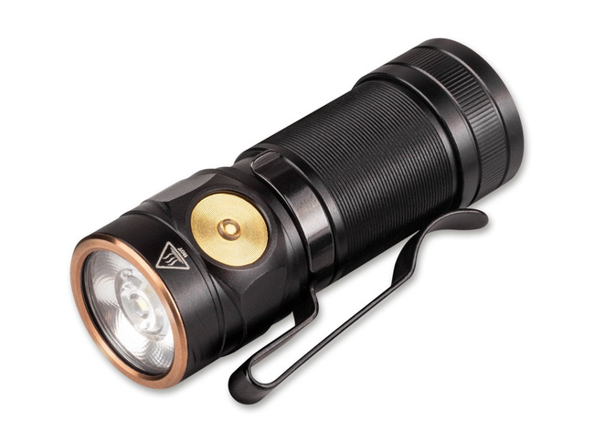 Fenix E18R