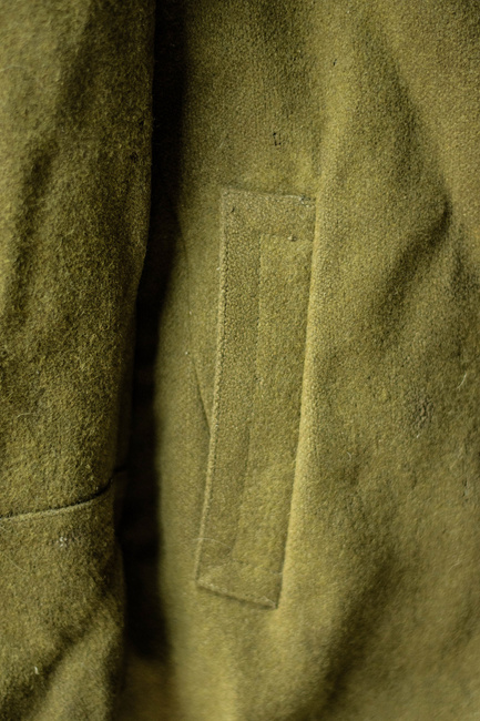 TÉLIKABÁT SZŐRME GALLÉRRAL - KATONAI FELESLEG ROMÁN HADSEREG - HASZNÁLT