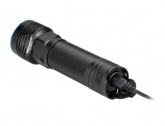 Zseblámpa Olight R50 Seeker