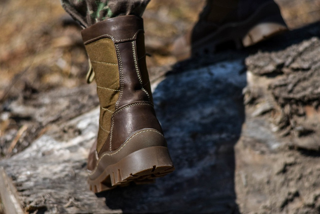 Csizmák Viking Barna - Combat