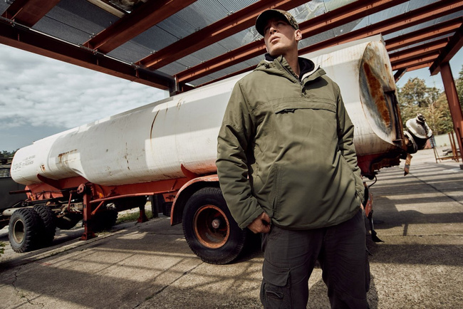 WINDBREAKER SHERPA - OLIVA - BRANDIT