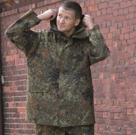 Német kabát nedves időre, Flecktarn