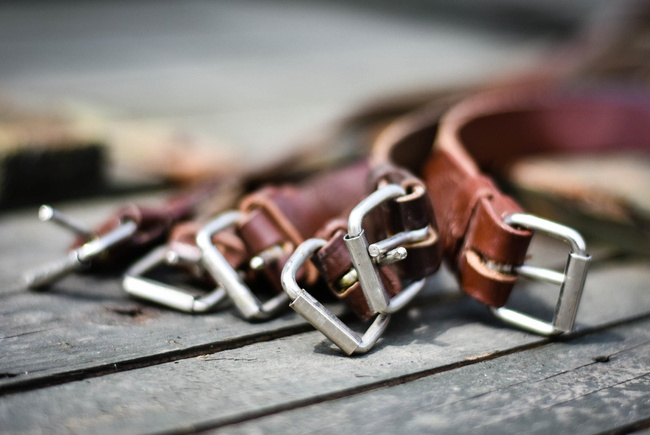 KATONAI BŐR ÖV - CSATTAL - ROMÁN HADSEREG FELESLEG - HASZNÁLT