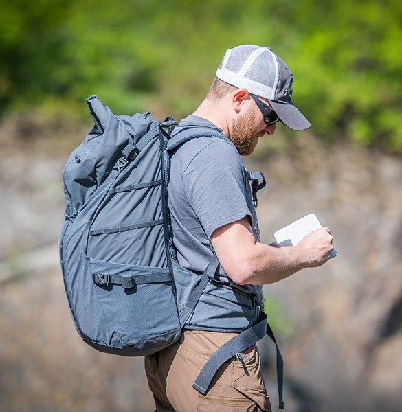 Hátizsák SUMMIT BACKPACK® - SHADOW szurke